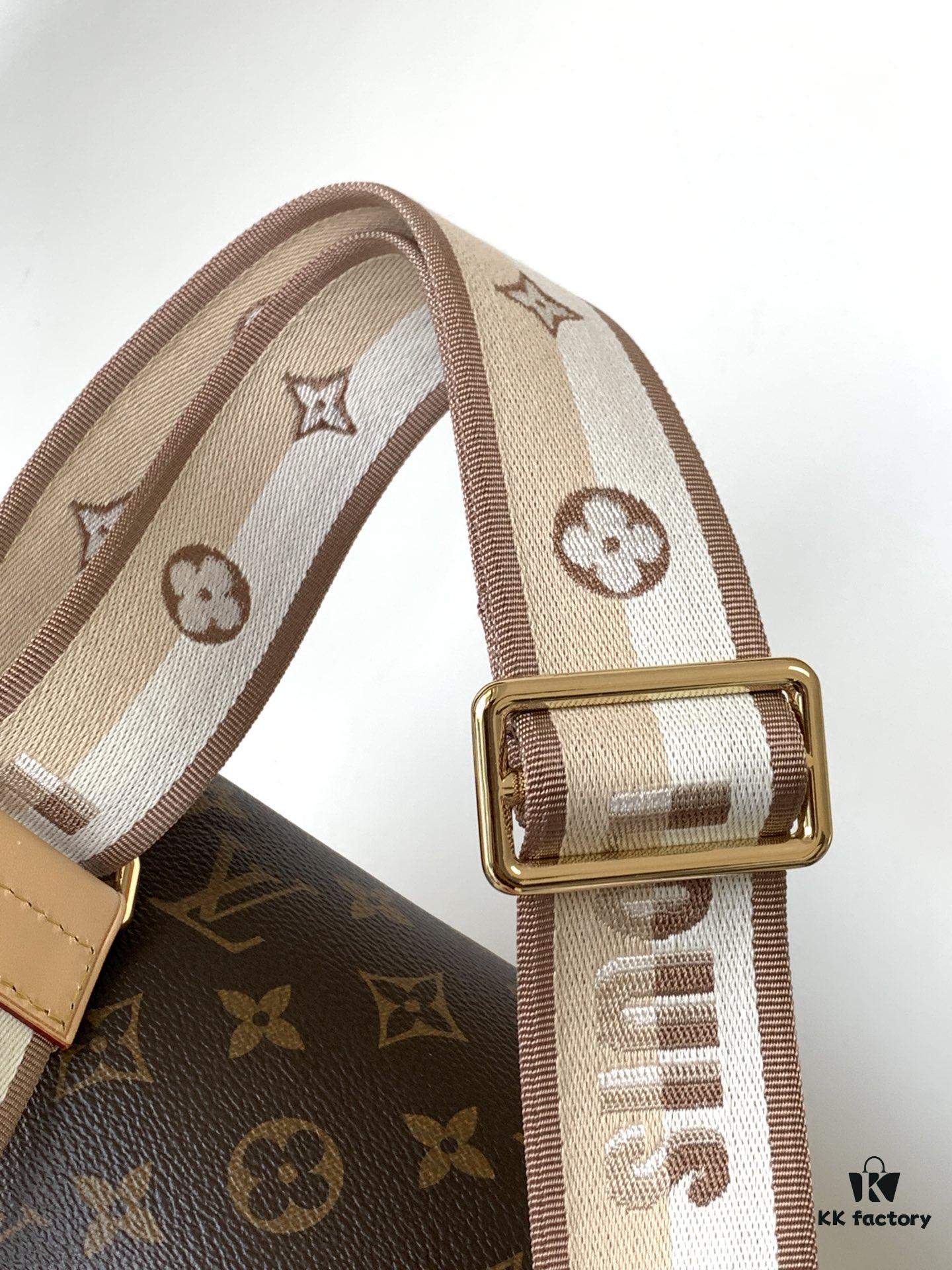 M46222 Beige M46234 Black [M45957 Black Adjustable Strap Not Available] ~ This Speedy Bandoulière 20 Handbag features Monogram canvas, cowhide leather trim, and textile lining, continuing the classic Louis Vuitton Speedy travel bag design in a compact size, complete with rolled leather handles and a detachable, adjustable fabric shoulder strap accented with signature woven branding