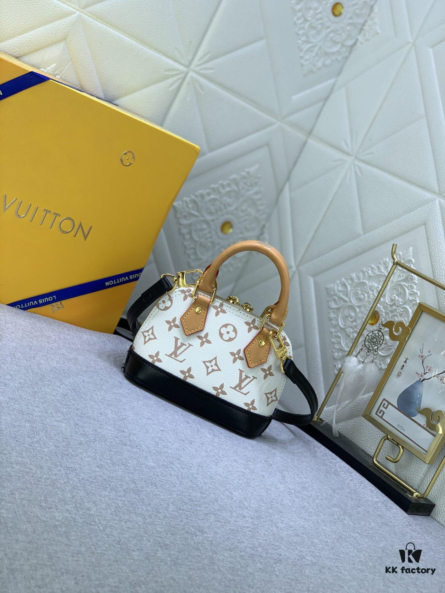 Upgraded Original 【Louis Vuitton Alma Nano Shell Bag】M82717 Monogram M46895 White Flower