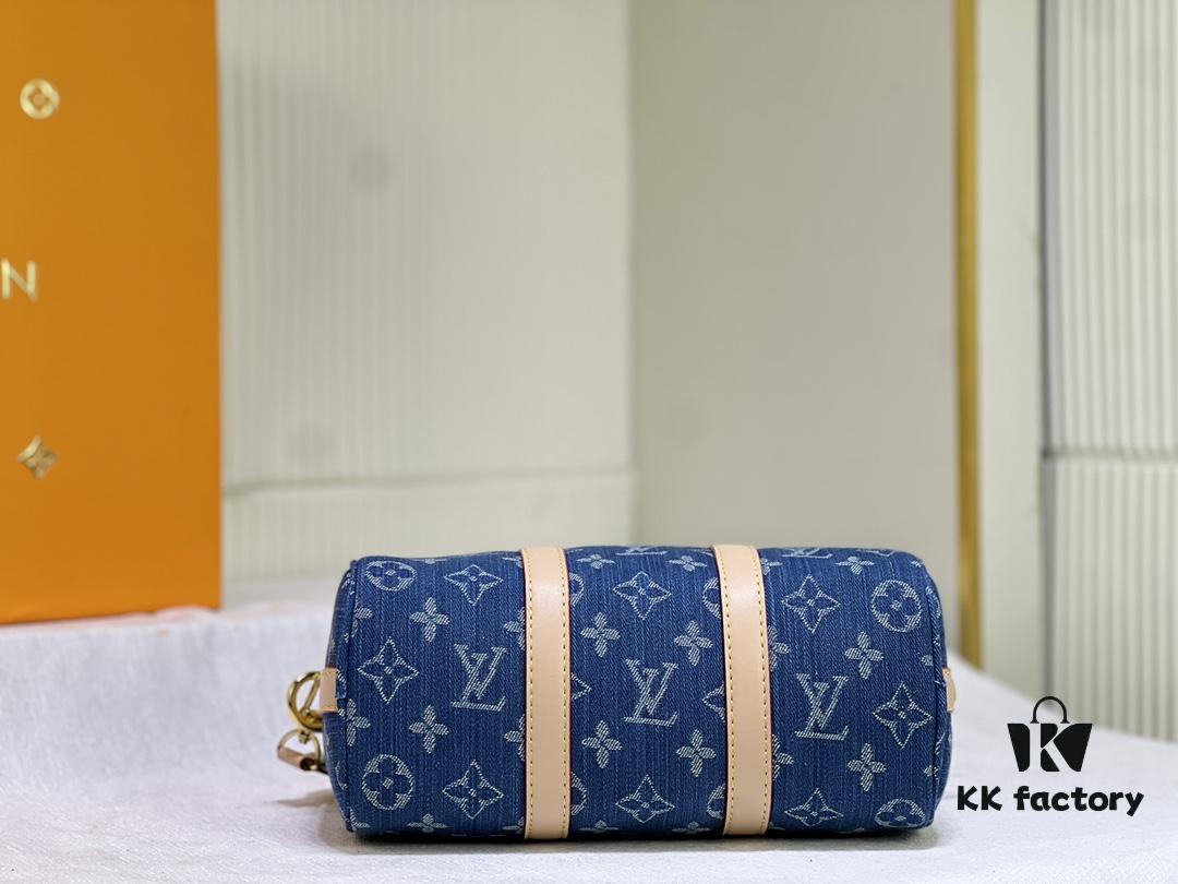 M20900 Keepall 25 Bag in Monogram Eclipse Reverse Denim Canvas