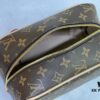 Exclusive Real Photo M83113 Black Flower M83112 Aged Flower Brand New Locker Dopp Kit