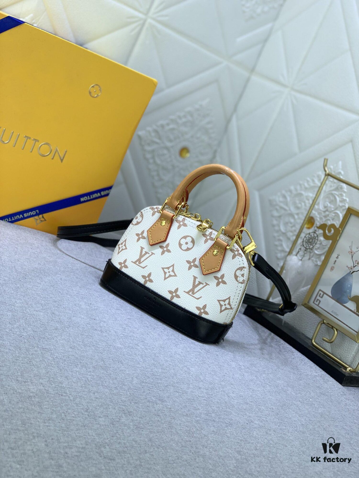 Upgraded Original 【Louis Vuitton Alma Nano Shell Bag】M82717 Monogram M46895 White Flower