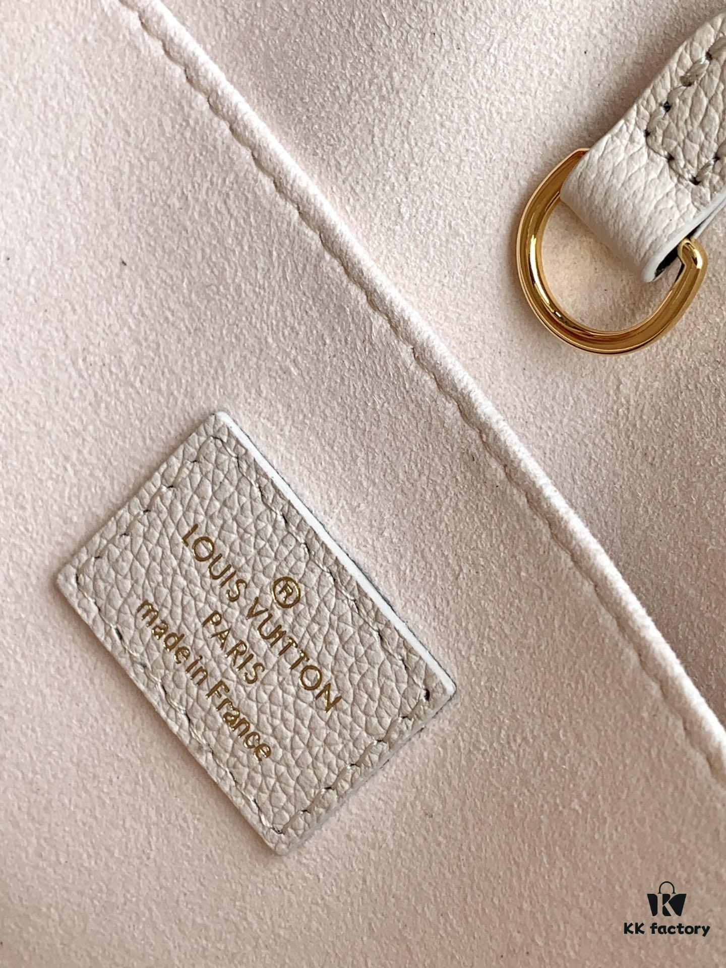 M23437 Beige M22311 Black M23637 Off-White Top-Quality Original Order This Lock & Go Handbag Conveys Fashion Trends with Stylish Design and Exquisite Details