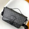 69305d9ff09edb6de4c4ffde Top Quality Original Order M46685 Black Flower Men's Mailbag Montsouris Messenger Bag