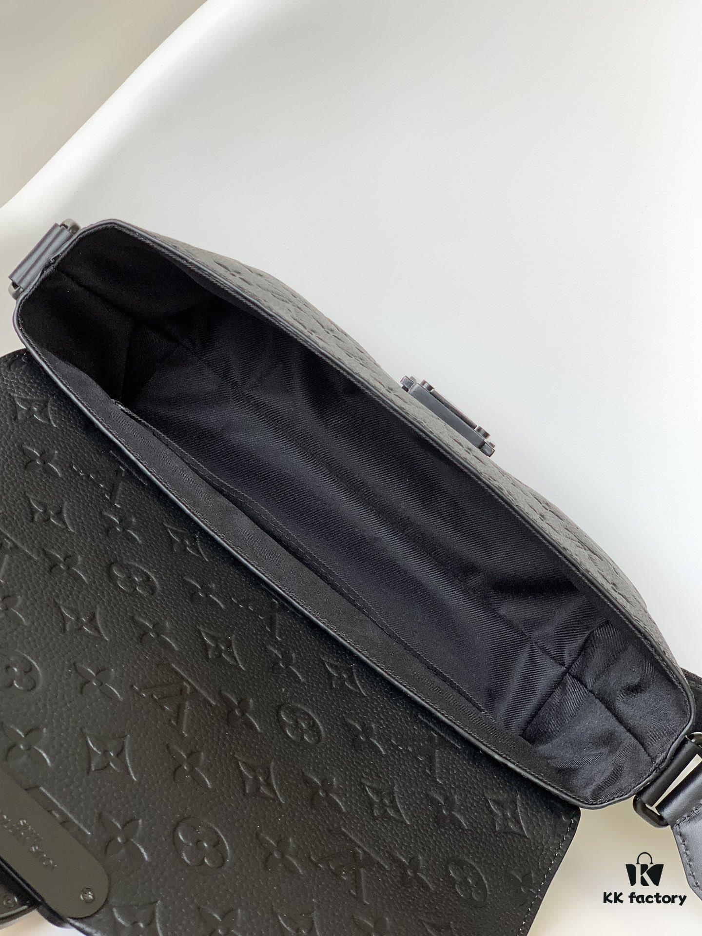 Top-tier Original Order M46794 Black Flower M23741 Embossed S-Cape Messenger Bag