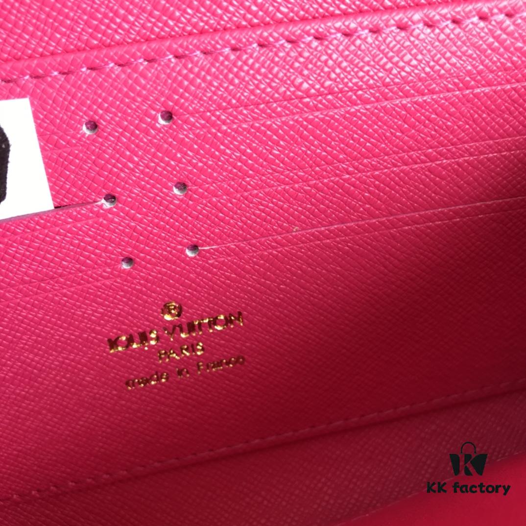 M60017 Interior Colorway Zippy Wallet