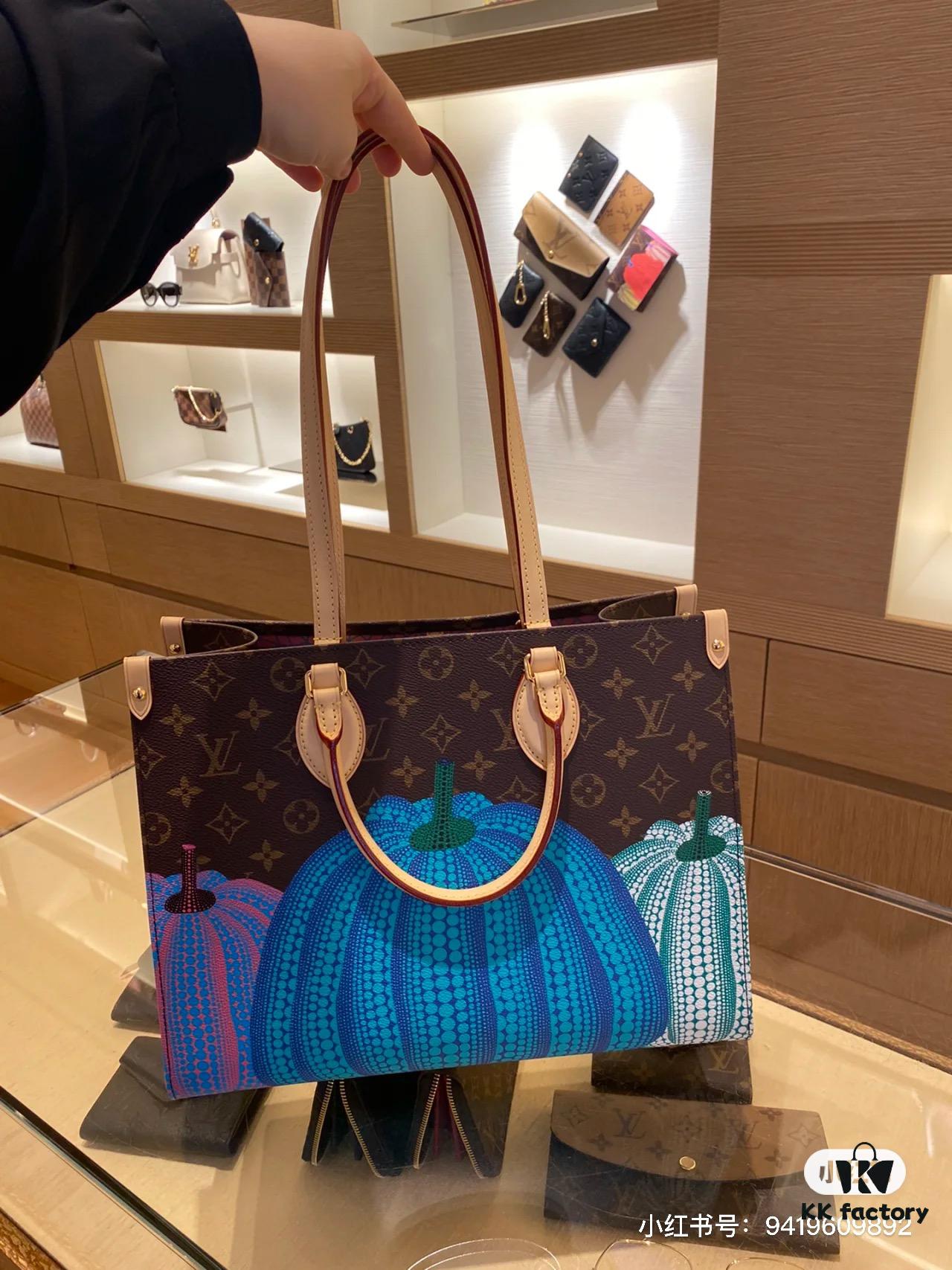 M46467 M45654 LV x YK OnTheGo Small Handbag