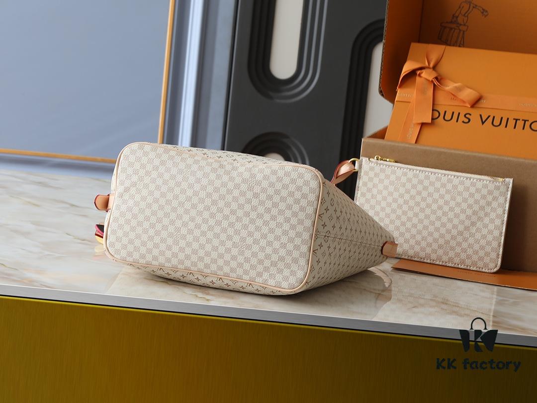 Upgraded Original M15130 M12926 All In BB Handbag