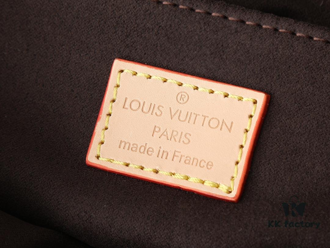 M46279 East West Métis Small Messenger Bag