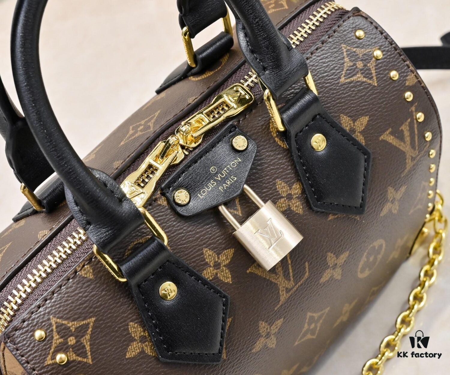 Upgraded Original M46881 LV Pillow This Season's Louis Vuitton Runway Piece