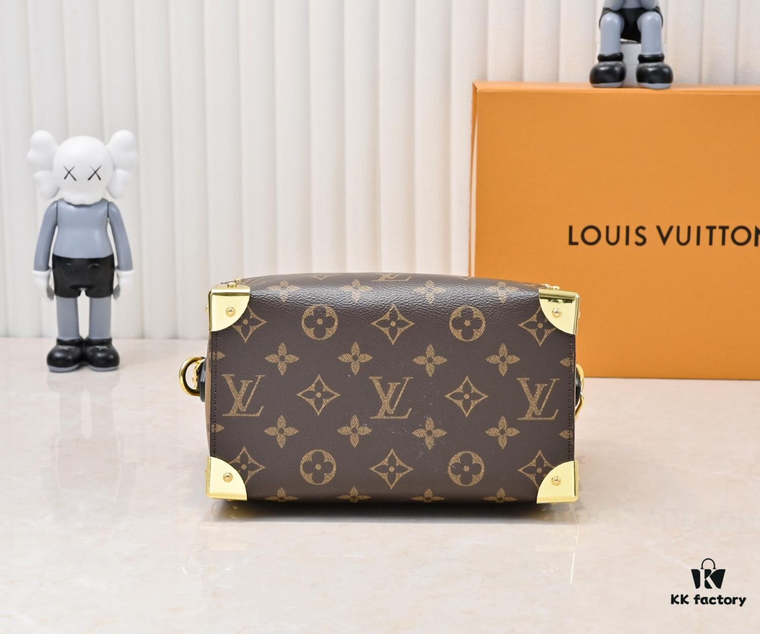 Upgraded Original M46881 LV Pillow This Season's Louis Vuitton Runway Piece
