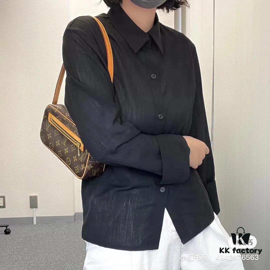 M51183 Small Open Smile Box Bag LV Vintage Monogram Shoulder Bag