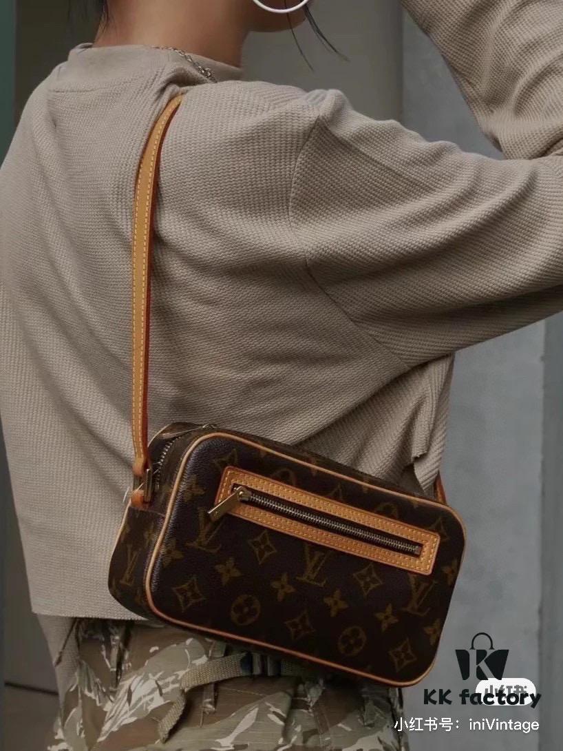 M51183 Small Open Smile Box Bag LV Vintage Monogram Shoulder Bag