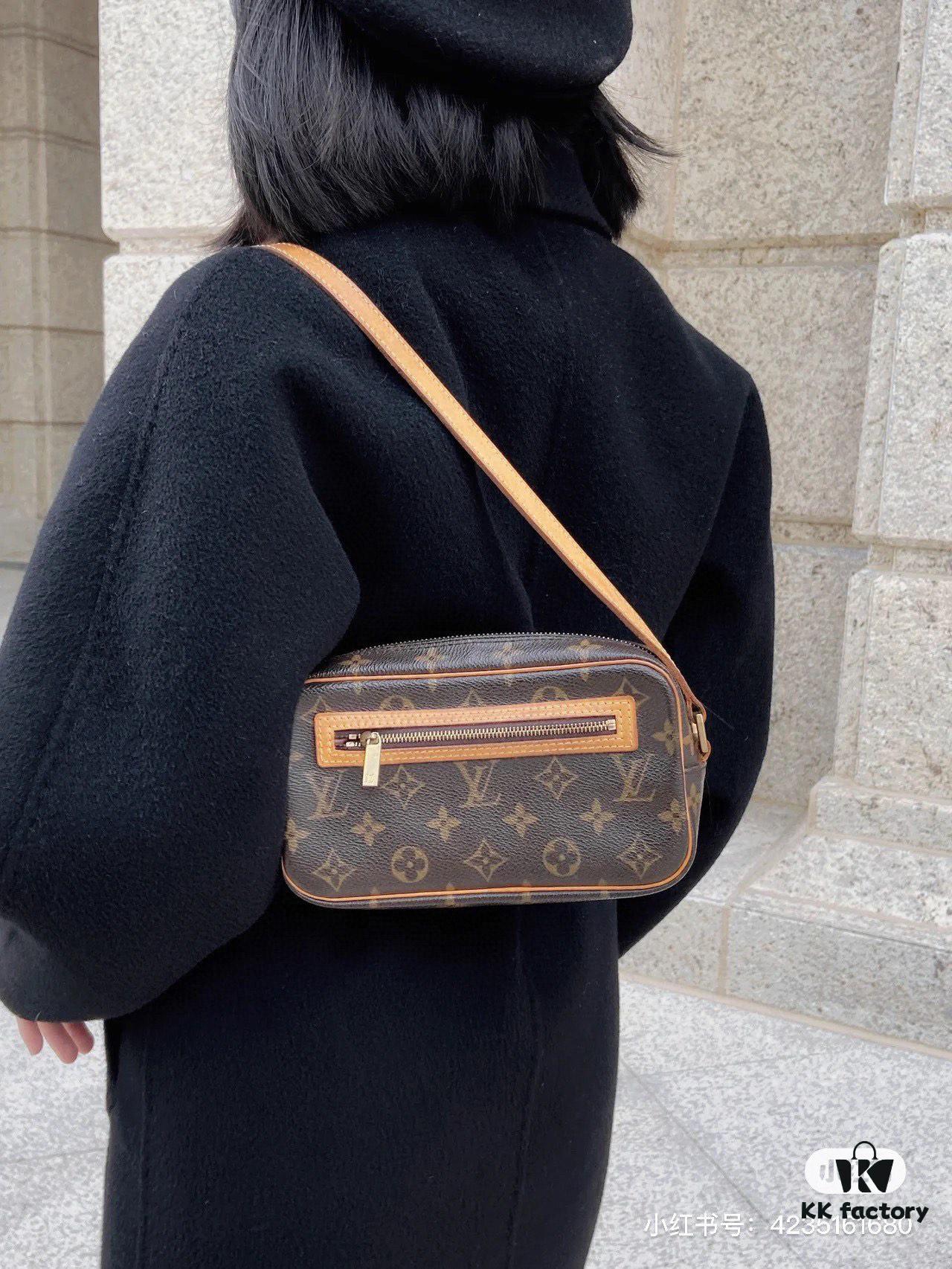 M51183 Small Open Smile Box Bag LV Vintage Monogram Shoulder Bag