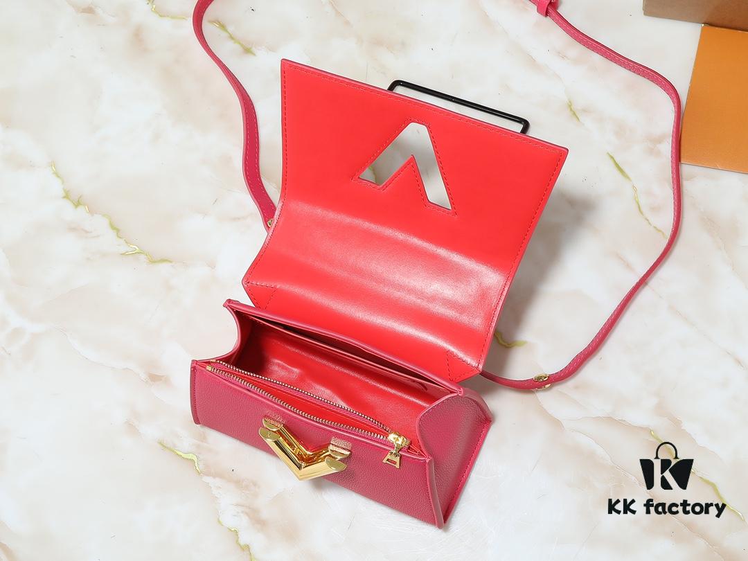 Upgraded Original M21590 M59090 Twist One Handle BB Handbag crafted from deeply dyed Taurillon leather, featuring a top single handle and the iconic LV Twist turn-lock flap closure. The contrast-color leather lining adds a fashionable touch, suitable for crossbody, shoulder, or handheld wear.