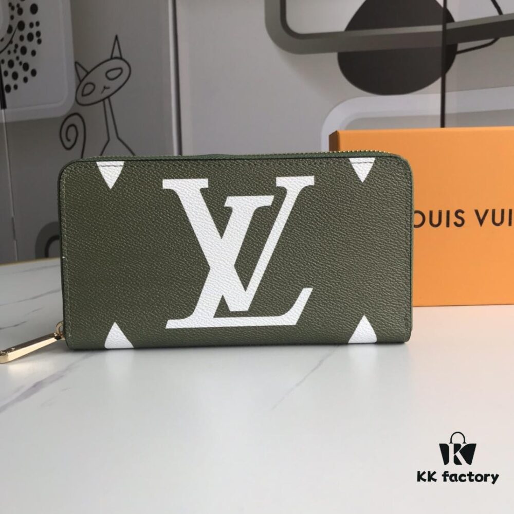 Top Quality Original 💎 M60017 Green and White ZIppy Coin Purse, Monogram Canvas Zip-around Wallet