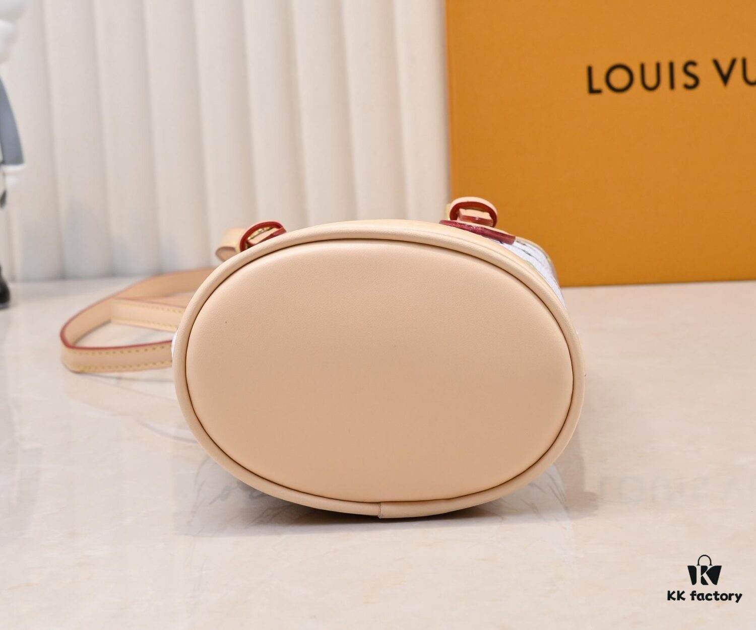 M81489 M13619 LV Longshang Village White Tricolor Upgrade Nano Bucket Bag from Match Series