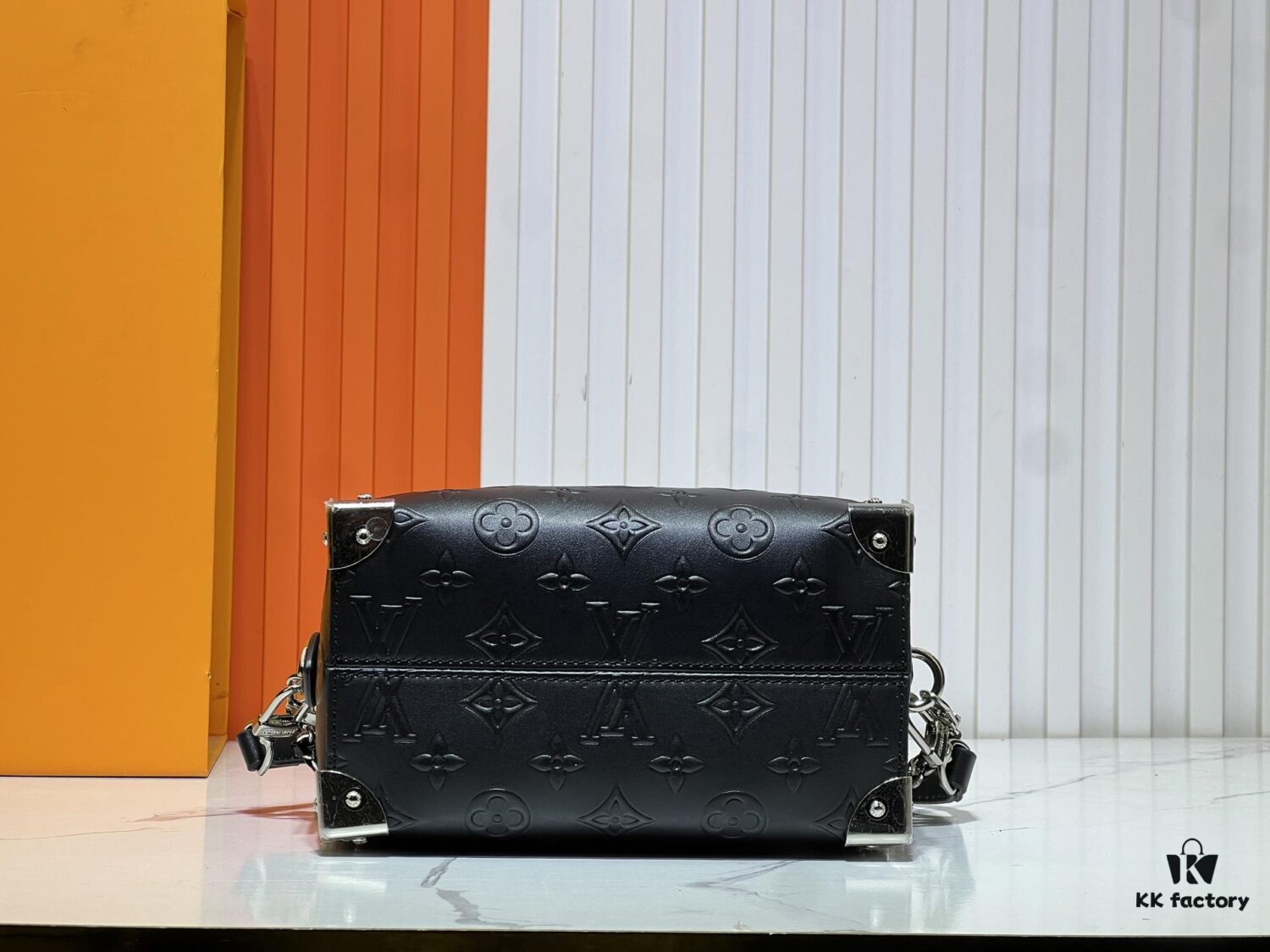 Upgraded Original M46881 LV Pillow This Season's Louis Vuitton Runway Piece