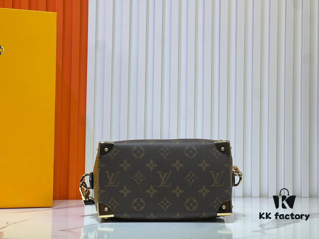 Upgraded Original M46881 LV Pillow This Season's Louis Vuitton Runway Piece