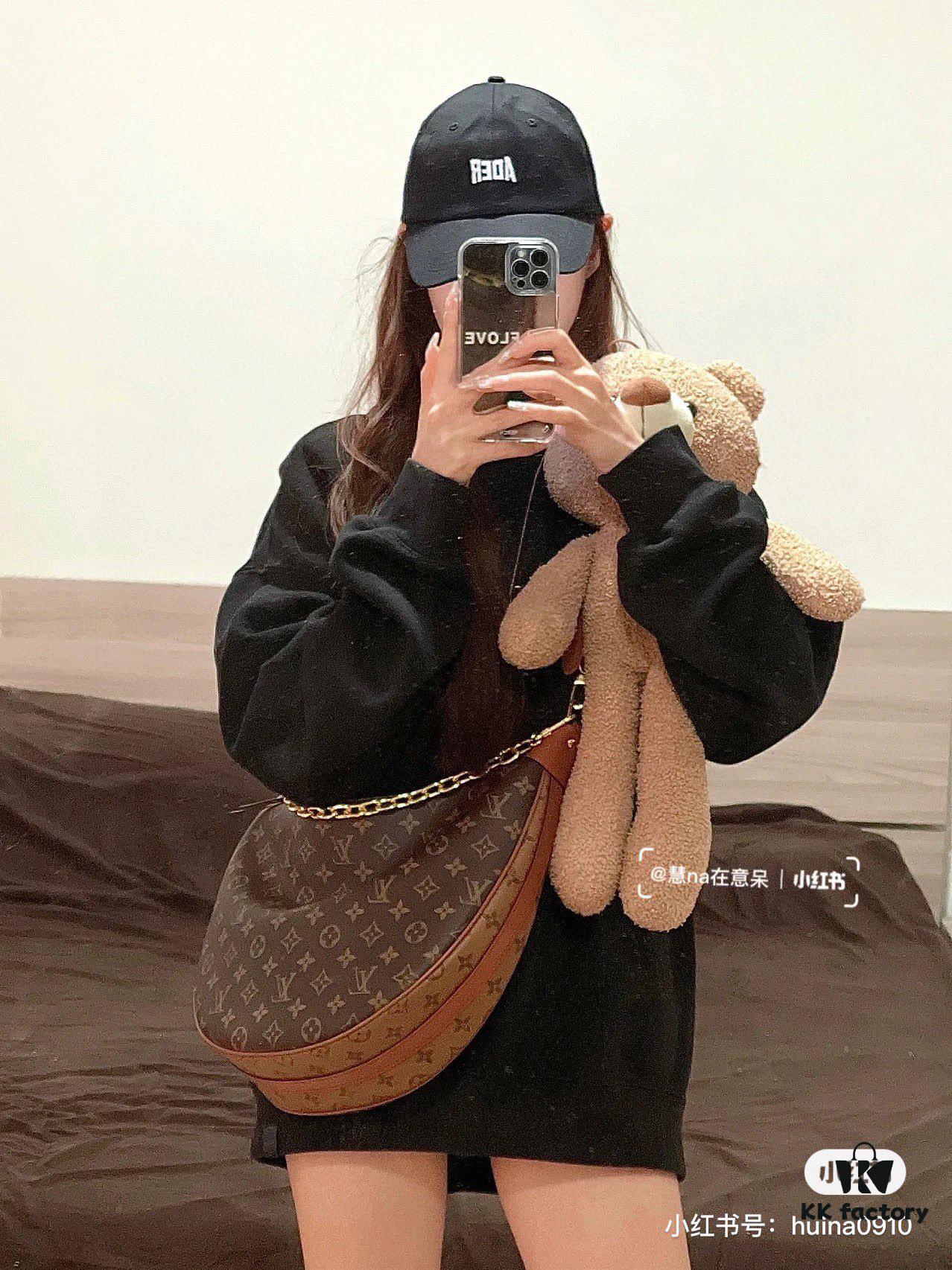 Upgraded Version ⬇️ M46311 Large Moon Bag, Classic Monogram with Yellow Flowers, LV Marel Vintage Handbag