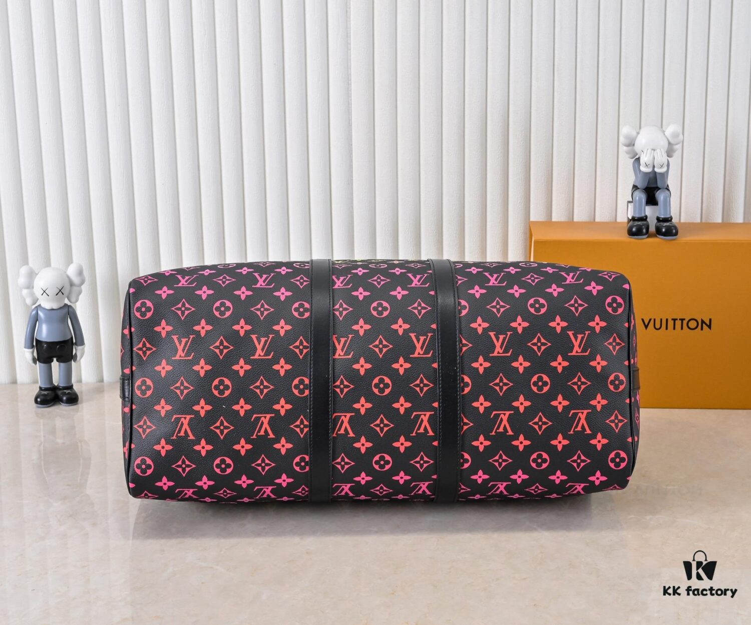 New Arrival M13745 41416 13915 Gradient Tricolor Series LV2025 Spring/Summer Collaboration with Takashi Murakami