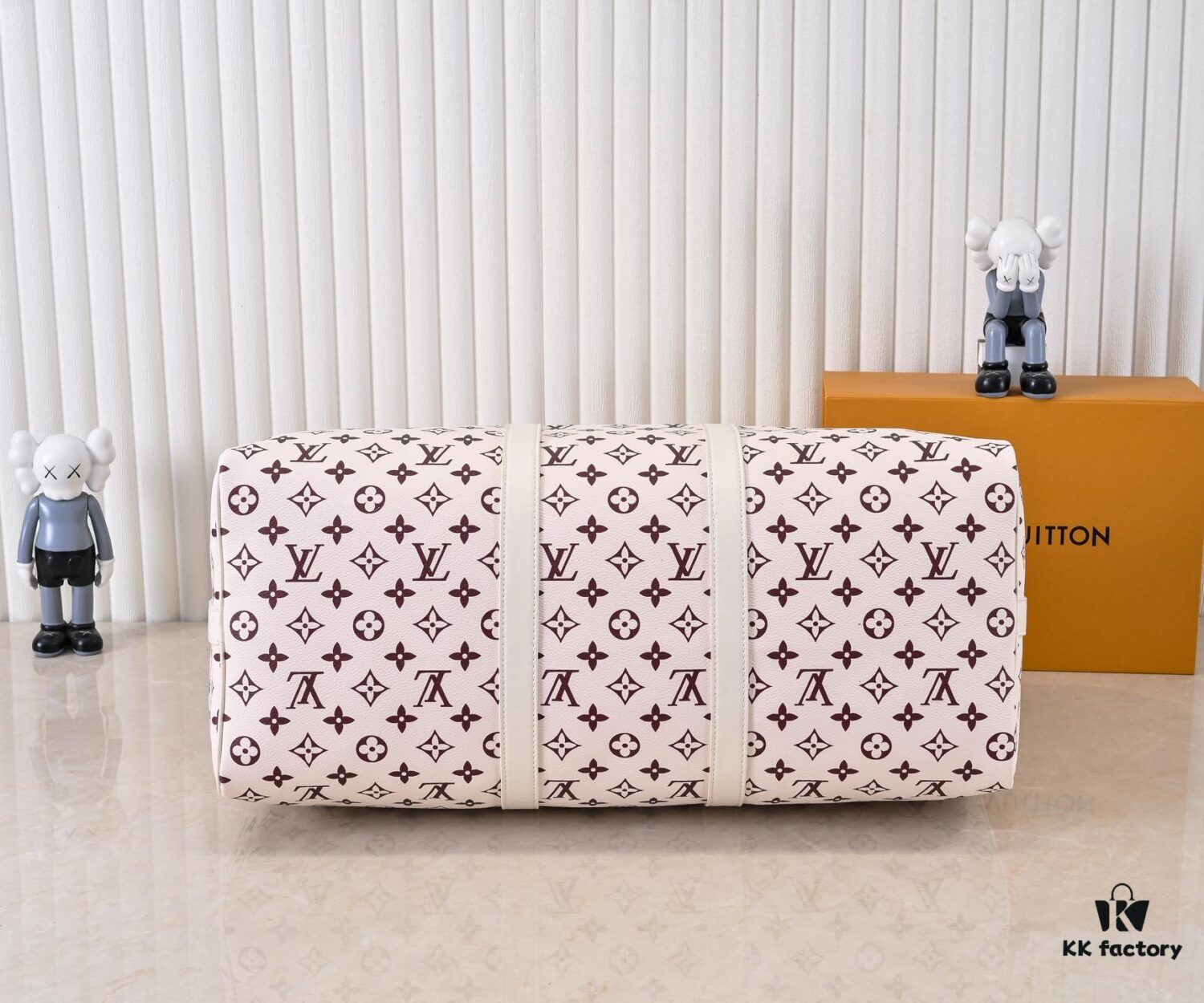 New Arrival M13745 41416 13915 Gradient Tricolor Series LV2025 Spring/Summer Collection x Takashi Murakami Collaboration