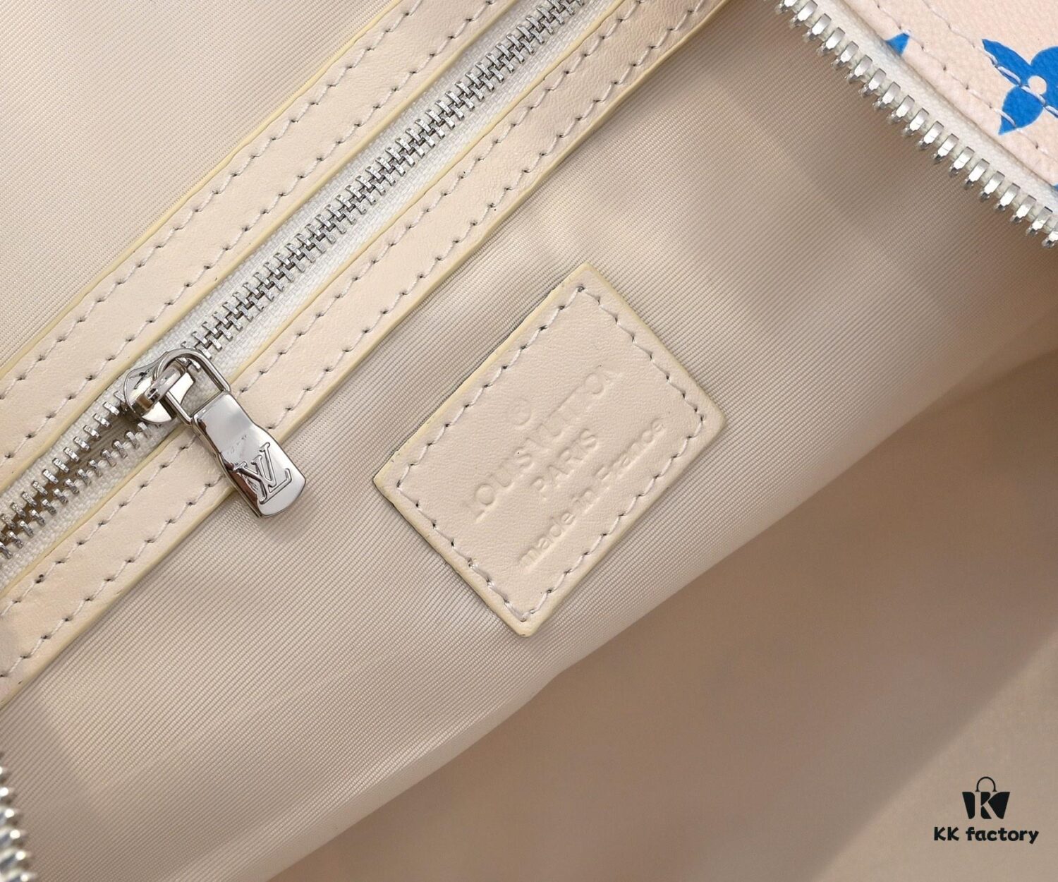 New Arrival M13745 41416 13915 Gradient Tricolor Series LV2025 Spring/Summer Collection x Takashi Murakami Collaboration