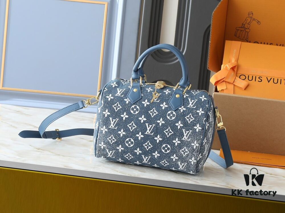 Upgraded Original M46736 M59273 M58947 M21464 M59609 Speedy Bandoulière 25 Handbag, Strikingly Reintroduced in the 2021 Fall Wild at Heart Capsule Collection, Featuring Oversized LV Letter Embossing on Monogram Empreinte Leather, with a Detachable Shoulder Strap Offering Crossbody Wear