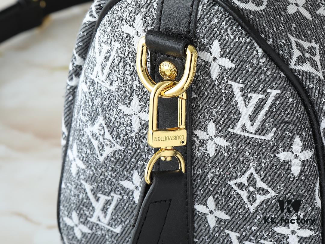 Upgraded Original M46736 M59273 M58947 M21464 M59609 Speedy Bandoulière 25 Handbag, Striking Reappearance in the 2021 Fall Wild at Heart Capsule Collection, Featuring Oversized LV Embossing on Monogram Empreinte Leather, with Detachable Shoulder Strap for Crossbody Wear