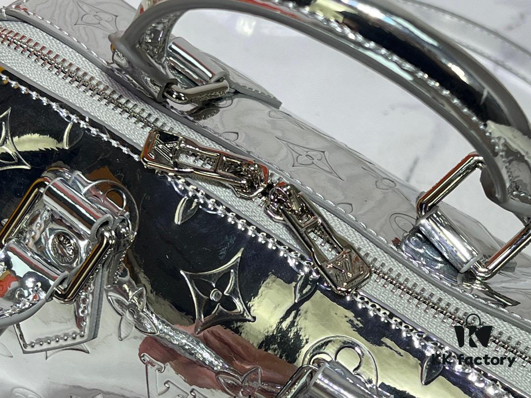 M11987 M58953 Silver Speedy Bandoulière 20 Handbag from LV Ski Collection