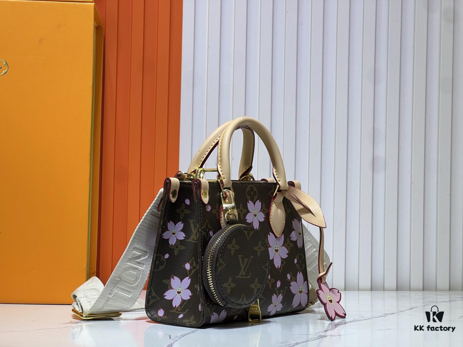 M45659 M46373🔥Lv & Murakami 🐼 Cherry Blossom 🌸 OnTheGo Small Size New Version