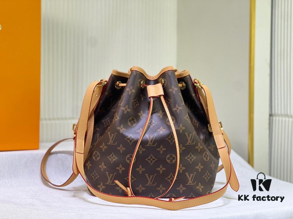 Retro Bucket Bag Small Size ⬇️ M42224 M42225