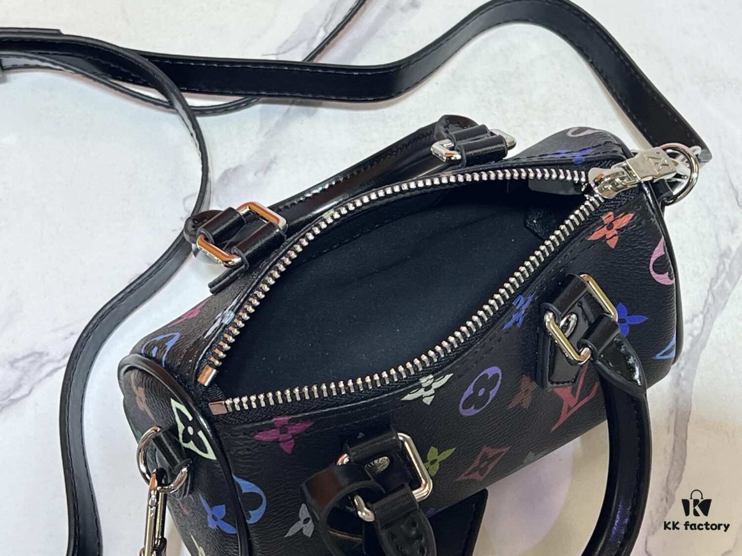 Upgraded Original M13391 M13406 M81085 LV x Takashi Murakami Nanospeedy Multicolor Black and White Handbag