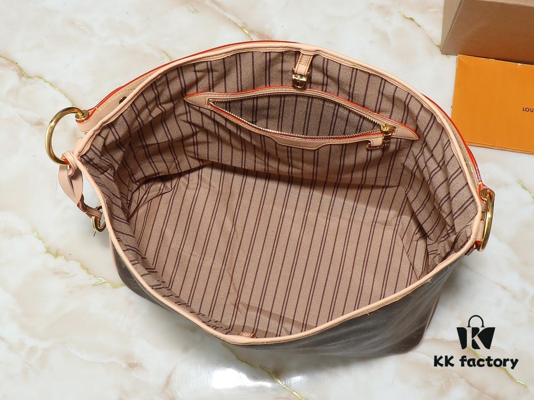 Upgraded Original M50156 Delightful Vintage Shopping Tote