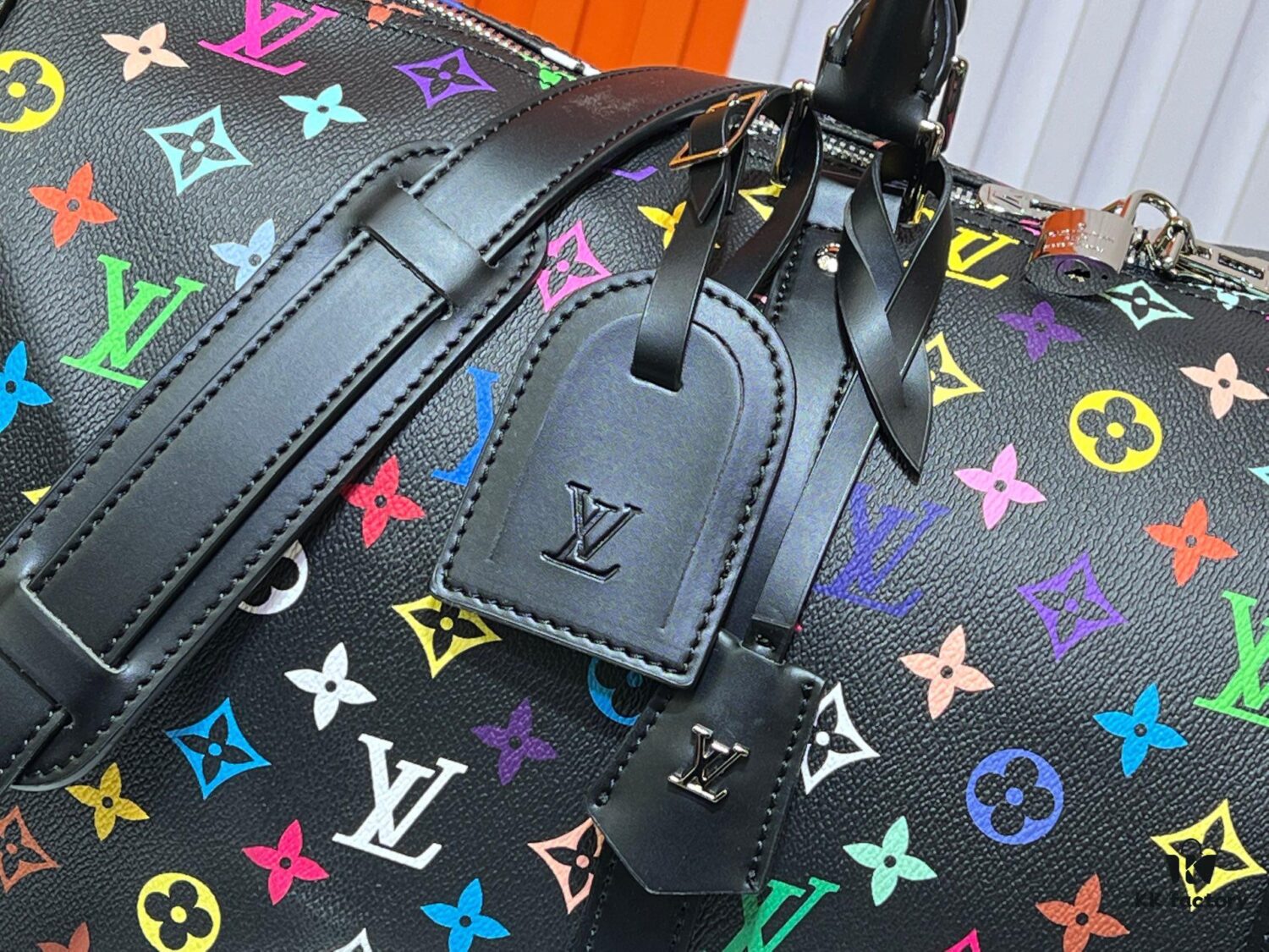 New Arrival M13745 41416 Black Colorful White Colorful 33 Color Series LV2025 Spring Summer x Murakami Collaboration