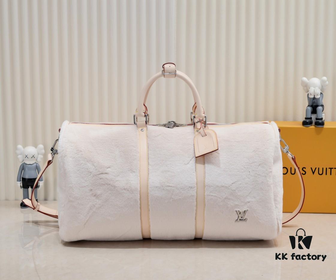 Exclusive Real Photo - Upgraded Version‼️ M23108 Puffy Shearling Keepall Bandoulière 50