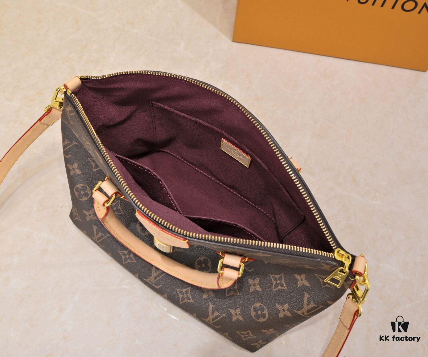 Top-Quality Original Boétie Small Zip Tote Bag in Monogram Canvas with Leather Trims