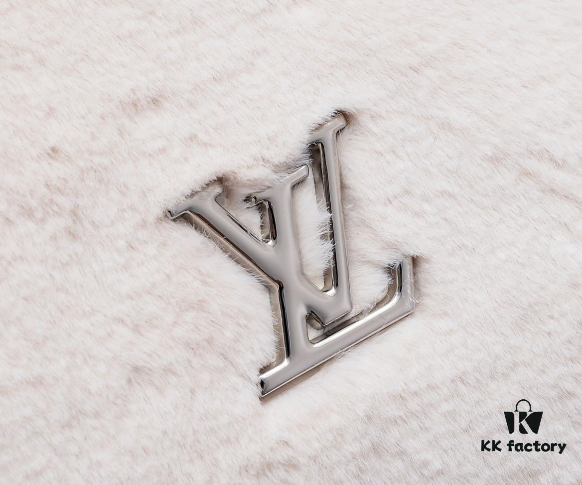 Exclusive Real Photo - Upgraded Version‼️ M23108 Puffy Shearling Keepall Bandoulière 50