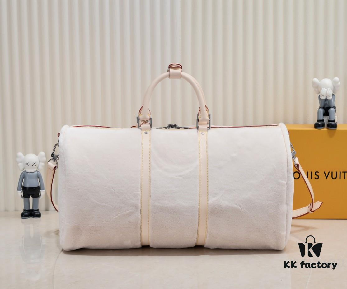 Exclusive Real Photo - Upgraded Version‼️ M23108 Puffy Shearling Keepall Bandoulière 50