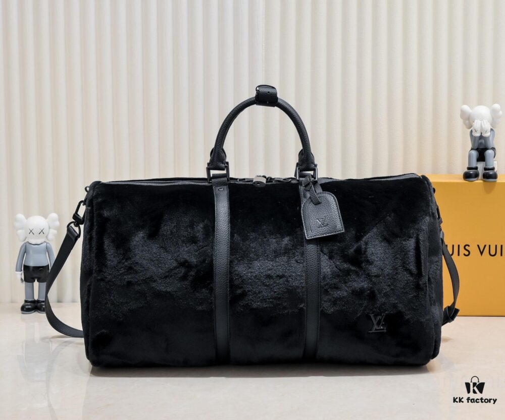 Exclusive Real Photo - Upgraded Version ‼️ M23108 Puffy Shearling Keepall Bandoulière 50