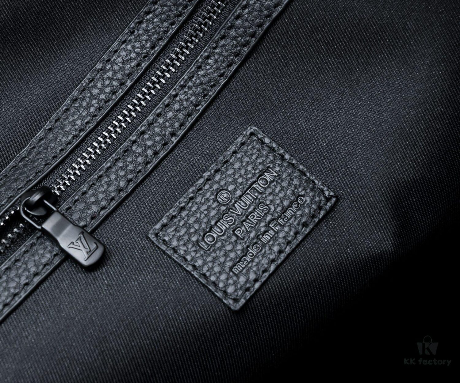 Exclusive Real Photo - Upgraded Version ‼️ M23108 Puffy Shearling Keepall Bandoulière 50