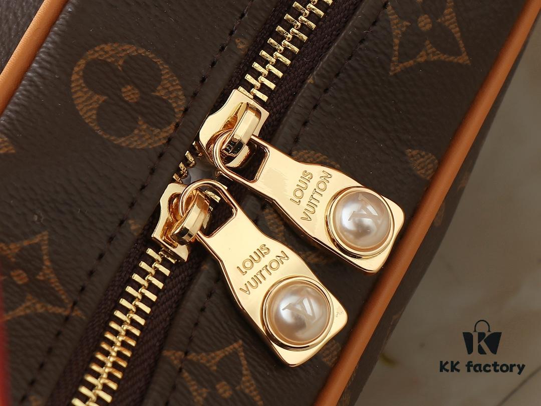 Upgraded Original M14196 Monogram Unisex Soft Leather Horn Hobo Bag – LV Horn Collection 2025 Early Spring Series