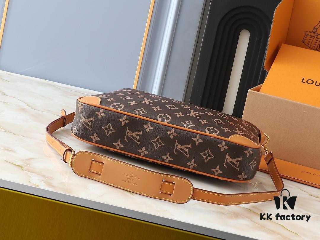 Upgraded Original M14196 Monogram Unisex 2025 Early Spring Soft Leather Series Horn Hobo Bag