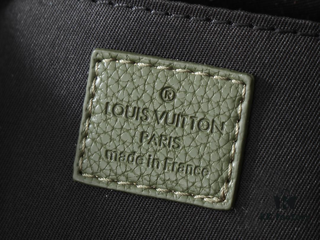 Upgraded Original Takeoff Small Aerogram Messenger Bag in Black and Military Green