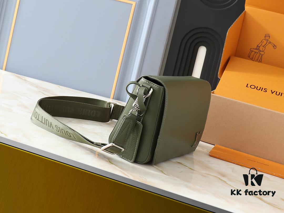 Upgraded Original Takeoff Small Aerogram Messenger Bag in Black and Military Green