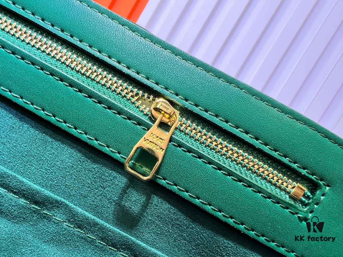 M12683 Sac Plat 24H Bag in Vibrant Monogram Heritage Canvas