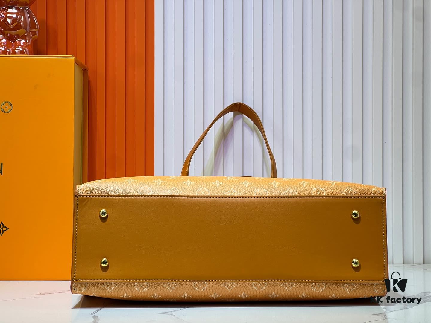 M12683 This Sac Plat 24H Handbag is crafted from vibrant Monogram Heritage canvas, reinterpreting the original Damier canvas's Marque L Vuitton Déposée signature. Embossed LV-letter detailing adorns the trim in a dog paw motif, while dual top handles offer versatile carrying options as hand-held or shoulder carry. Dimensions: 41x33x14cm