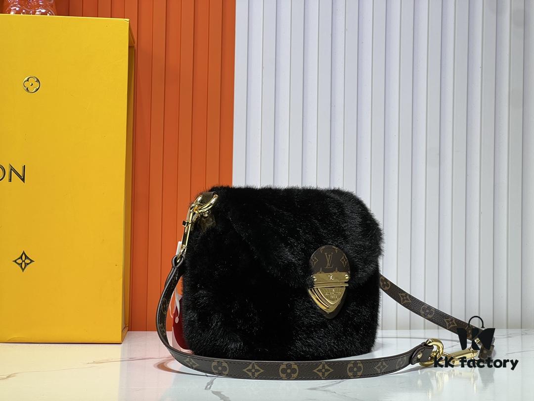 Upgraded Original M12097 M12192 M46829 Sunset Bag Crafted in Soft Shearling