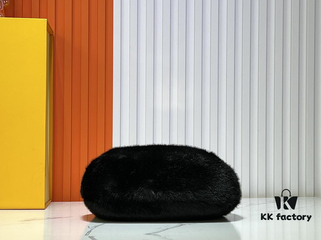 Upgraded Original M12097 M12192 M46829 Sunset Bag Crafted in Soft Shearling