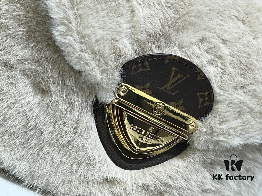 Upgraded Original M12097 M12192 M46829 Sunset Bag Crafted in Soft Shearling