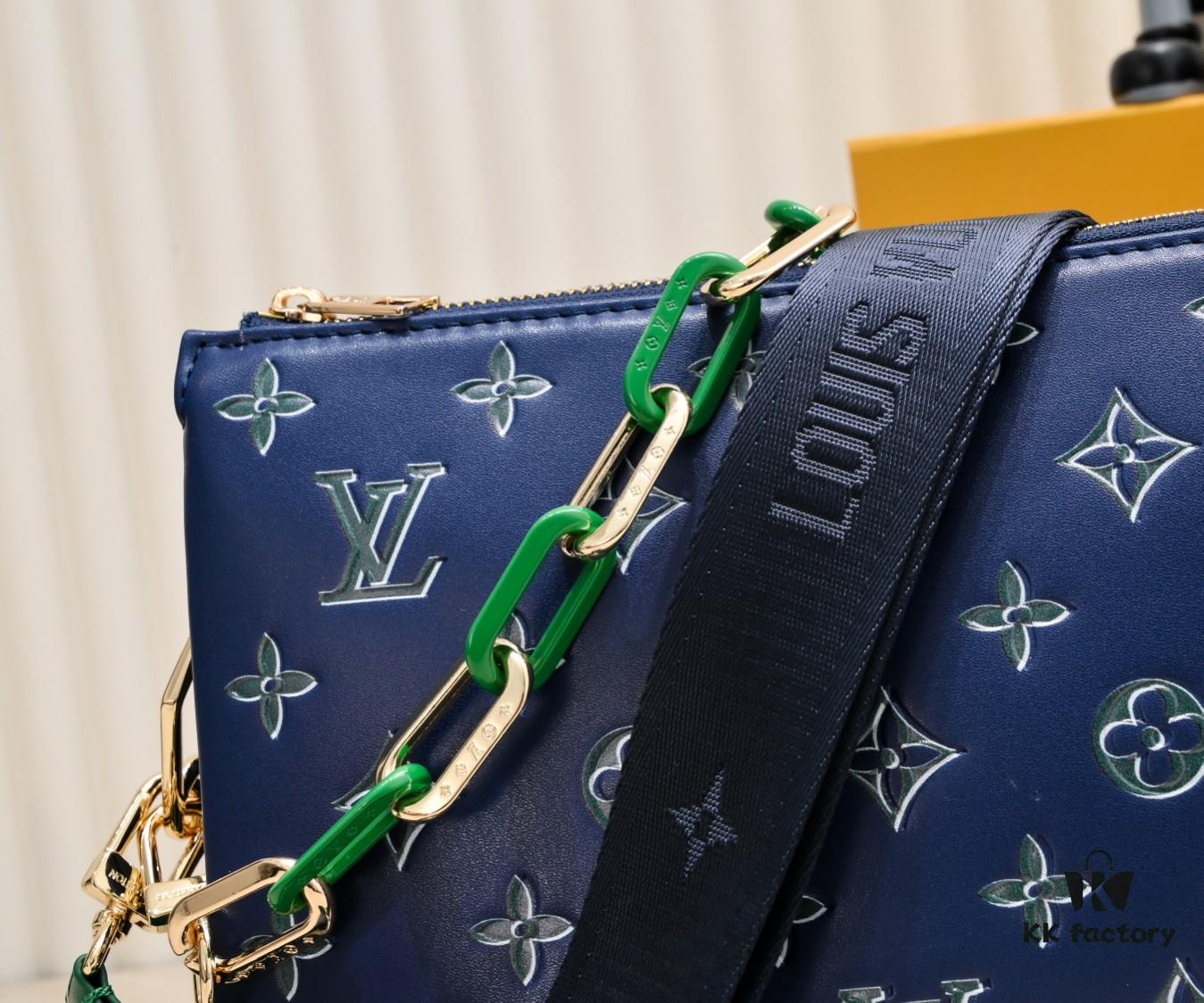 Exclusive Real Shot - Upgraded Version ‼️ M21353 Printed 57790 This Coussin Small Bag Features Monogram Embossed Lambskin with Floral Pattern Integrated into the LV Letters and Monogram Flowers